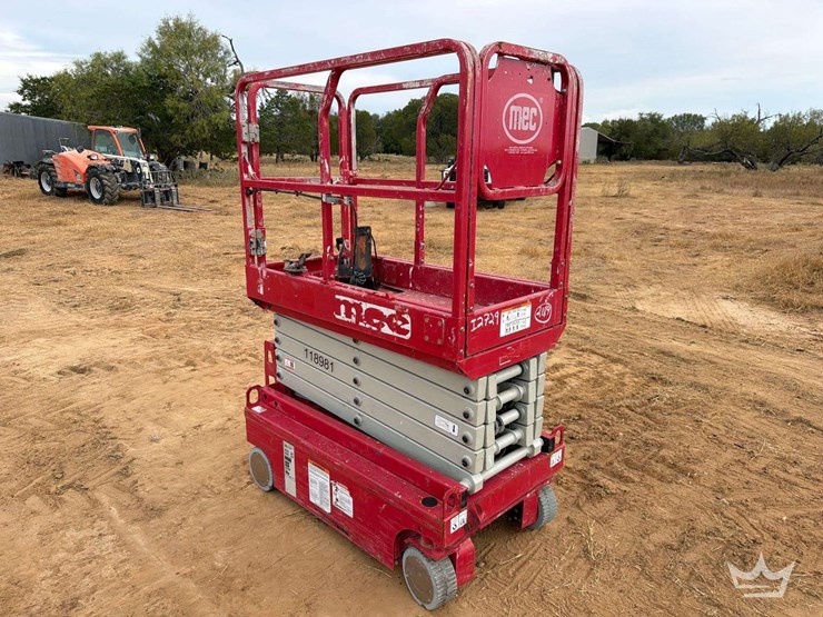 2020-mec-micro19-scissor-lift-image-2