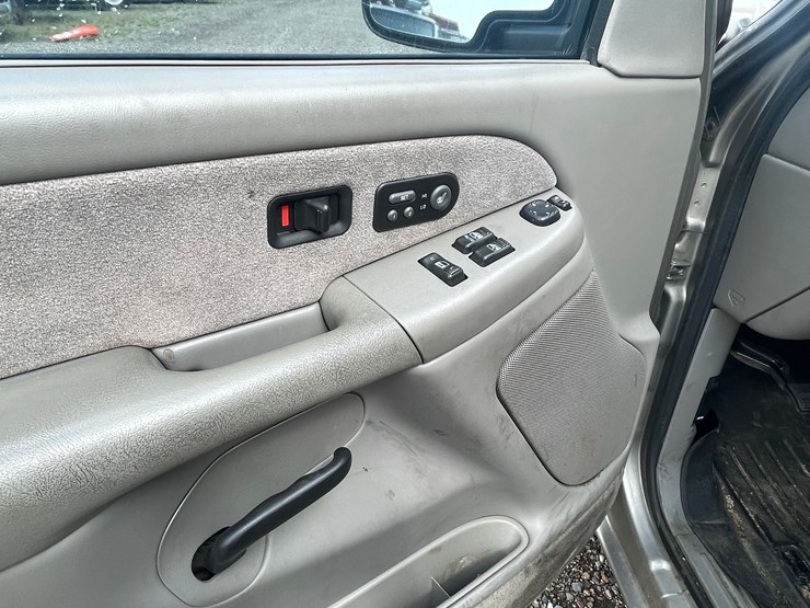 2000-chevrolet-silverado-1500-lt-image-31