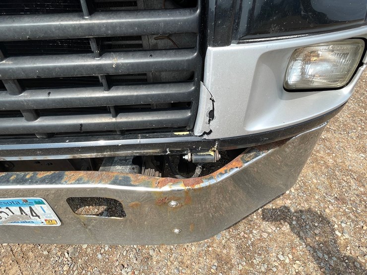 #1460-•-2008-chevrolet-c4500-chipper-truck-(has-mn-title)-image-12