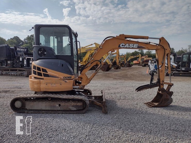 2011-case-cx36b-image-3