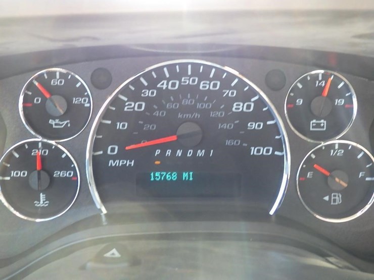 2023-gmc-3500-image-33