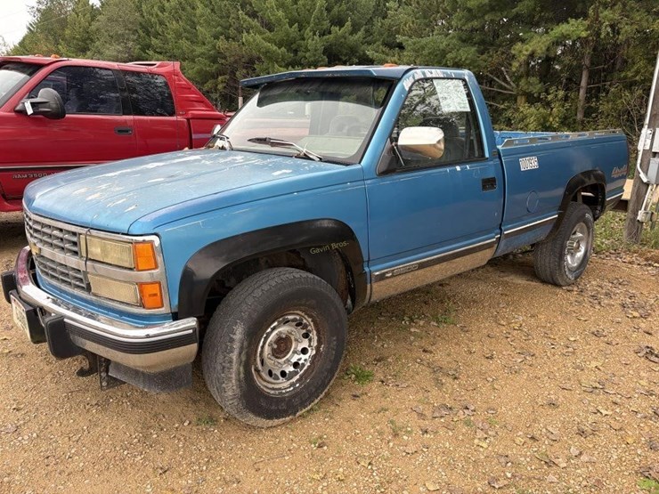 1992-chevrolet-3500-image-1