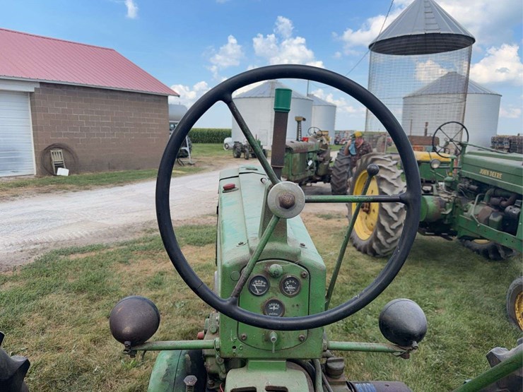 john-deere-50-image-33