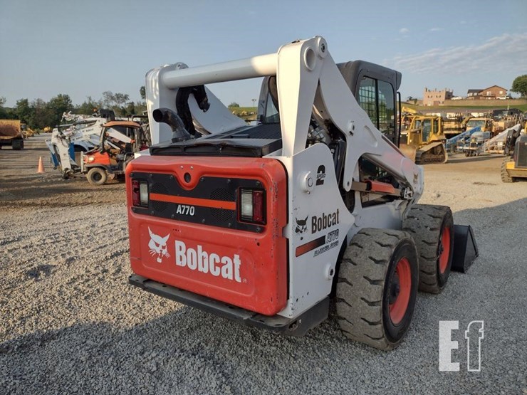 2016-bobcat-a770-image-27