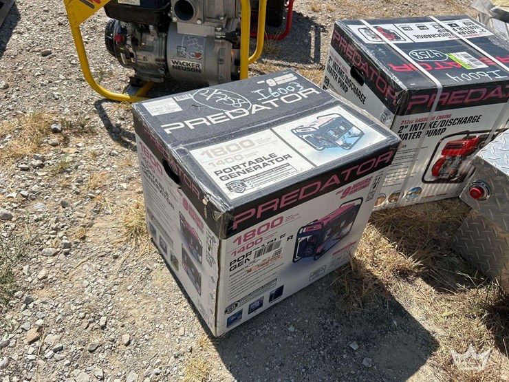 predator-1400w-portable-generator-image-2
