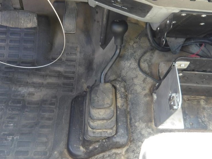2012-ford-f450-image-30
