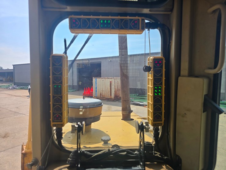 2002-caterpillar-d6m-lgp-image-106