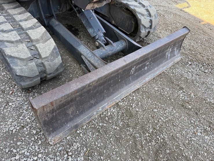 2019-bobcat-e50-image-11