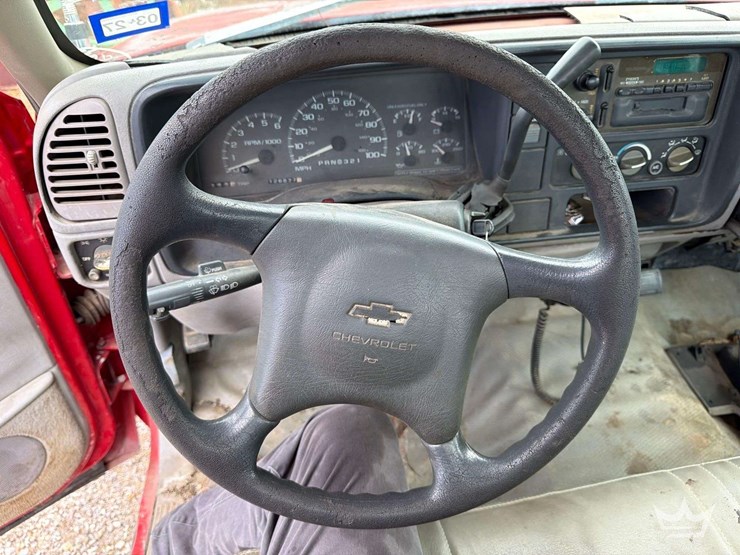 1998-chevrolet-silverado-2500-image-24