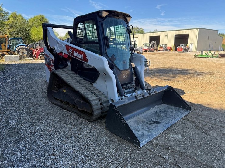 2022-bobcat-t76-image-6