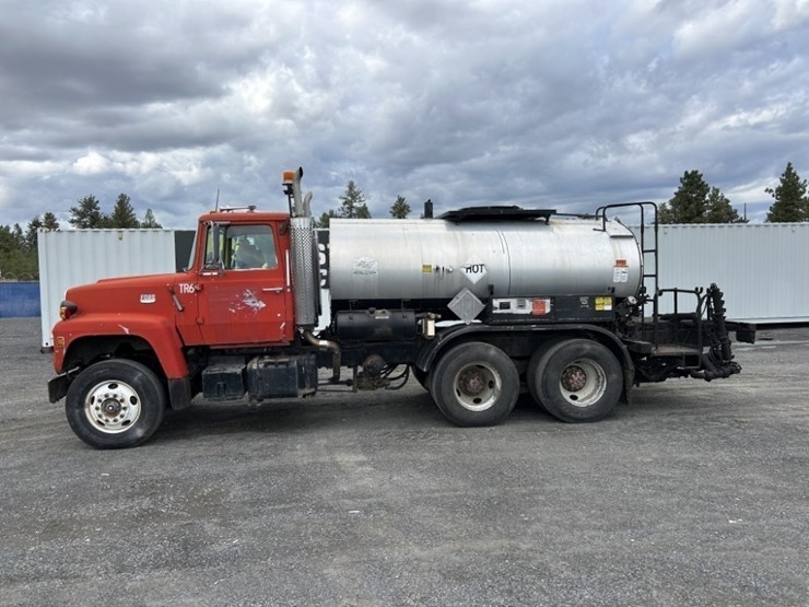 ford-l9000-image-2