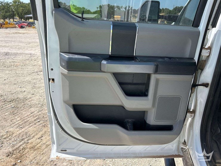 ford-f250-image-19