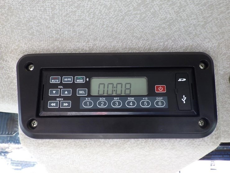 2022-xcmg-xc958u-image-37