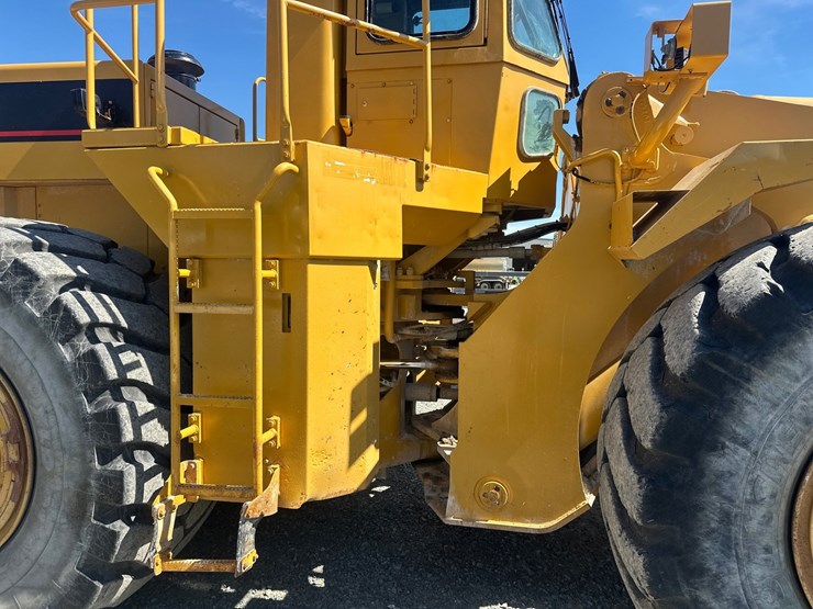 caterpillar-988f-image-39