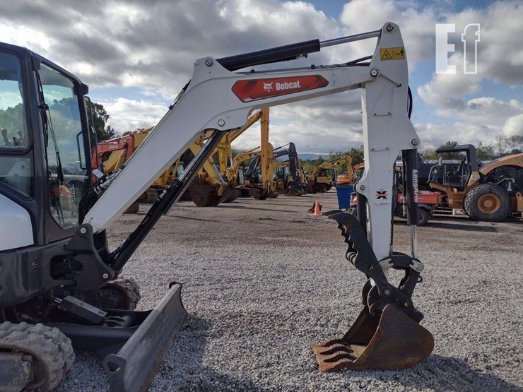2023-bobcat-e35r2-image-26