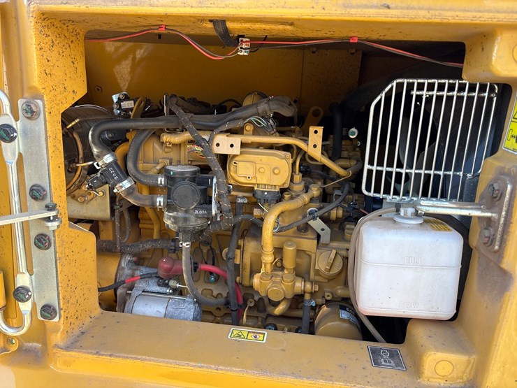 2020-caterpillar-306cr-image-50