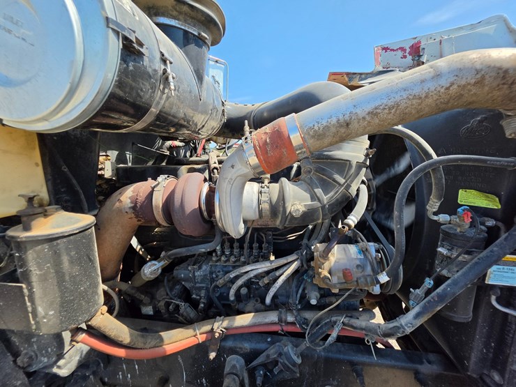 1997-mack-ch600-image-70