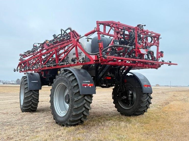 2024-case-ih-trident-5550-image-8
