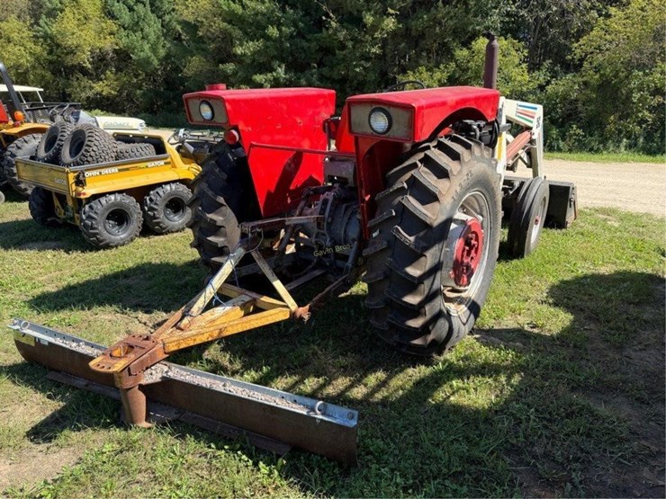 massey-ferguson-165-image-3