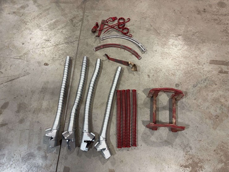 international-harvester-wheel-wedge-pusher,-grain-drill,-rake,-and-three-point-parts-image-2
