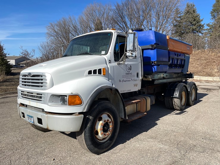 #1455-•-2003-sterling-salt-truck-(has-mn-title)-image-1