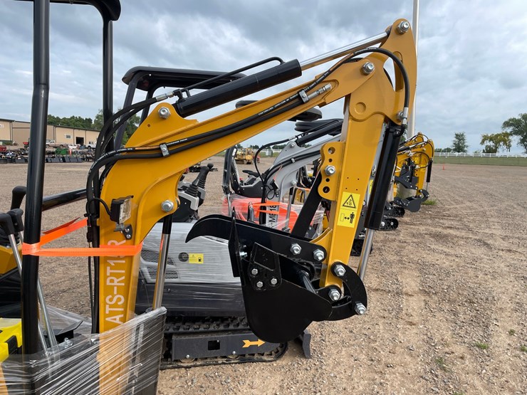 #5536-•-2026-ats-rt15r-mini-excavator-image-6