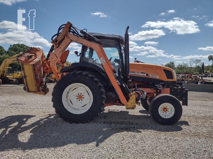 new-holland-ts115a-image-3