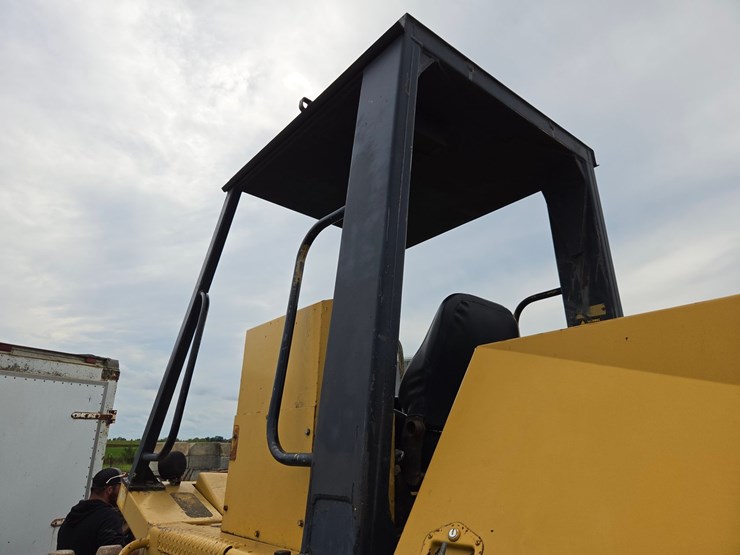 caterpillar-cp-553-image-42