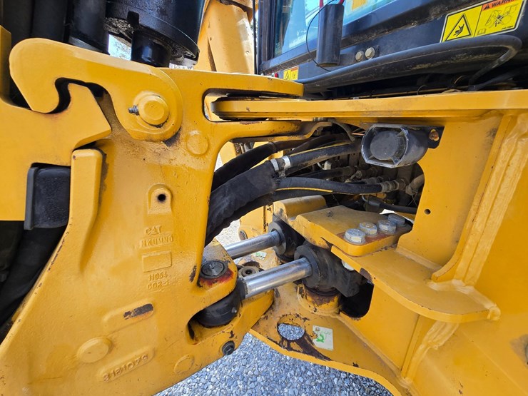 caterpillar-420e-image-67