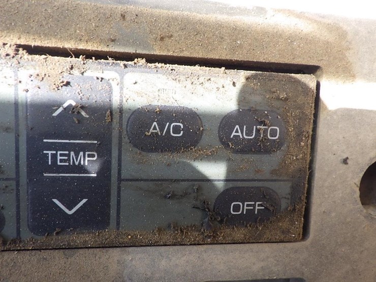 deere-330c-lc-image-46
