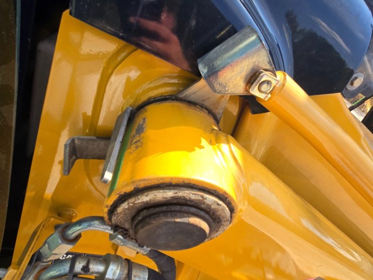 caterpillar-420e-image-107