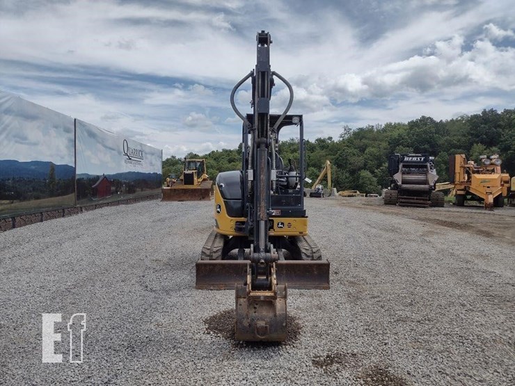 2021-deere-35g-image-2