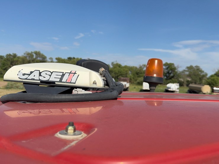 2011-case-ih-steiger-500-hd-image-8