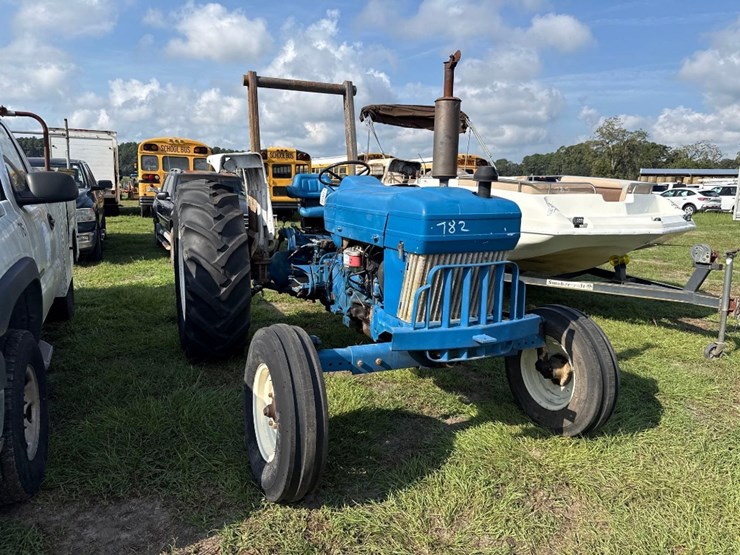 ford-4610-image-1