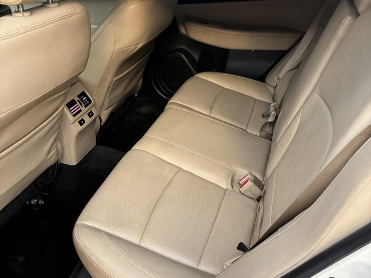 2015-subaru-outback-image-5