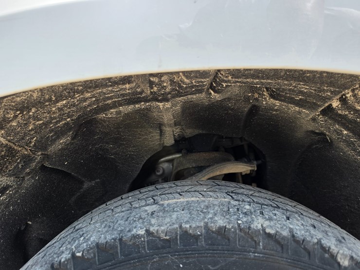 #25370-•-2019-chevrolet-silverado-pickup-truck-image-17