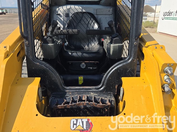 2023-caterpillar-259d3-image-43