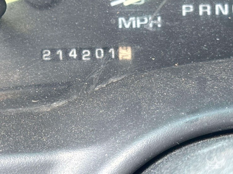 2000-chevrolet-3500-image-5