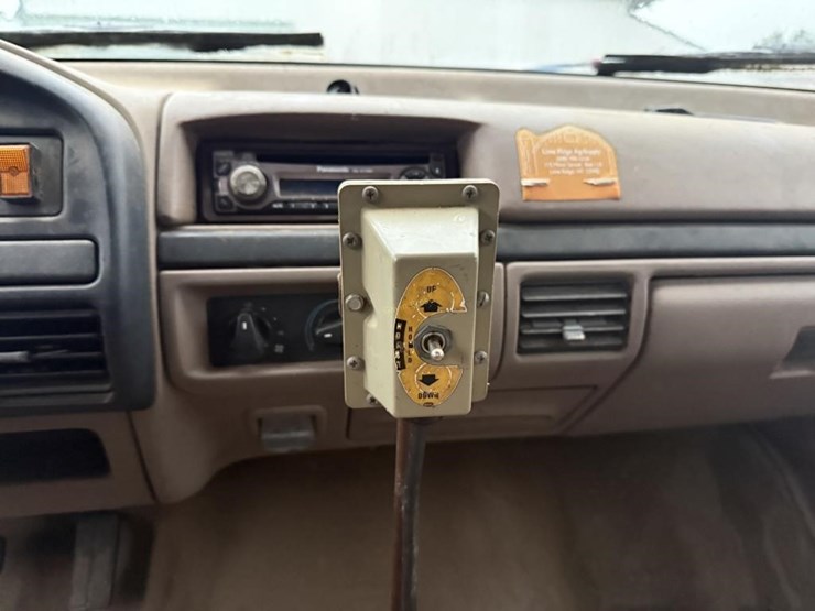 1992-ford-f350-image-9