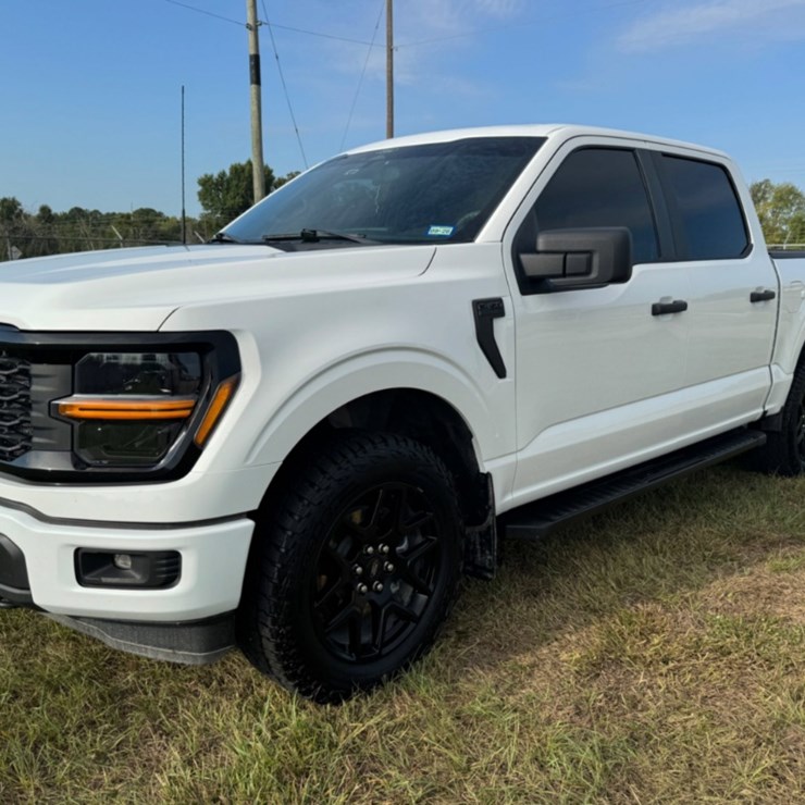 2024 FORD F150