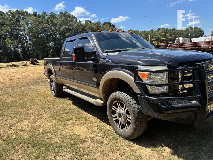 2013-ford-f250-king-ranch-image-5