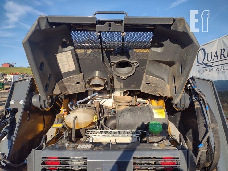deere-333g-image-30