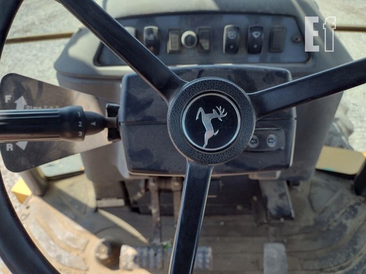 2010-deere-310sj-image-13
