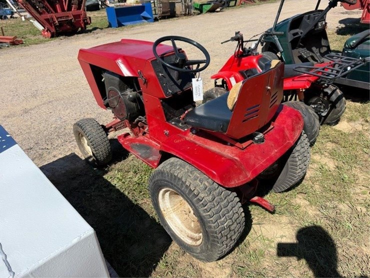 wheelhorse-c125-image-2