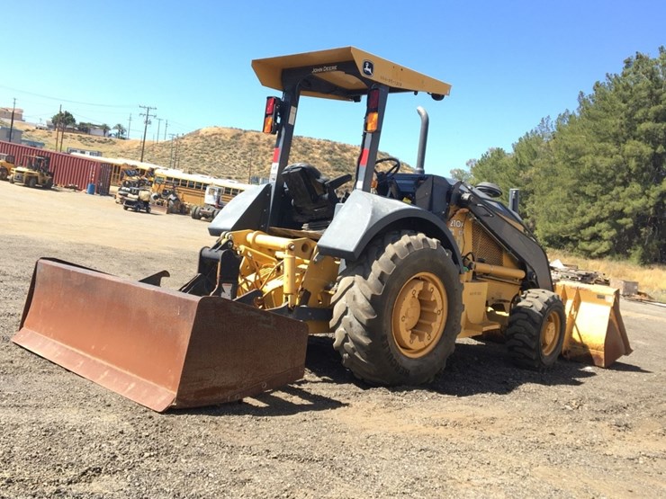 2005-deere-210le-image-3
