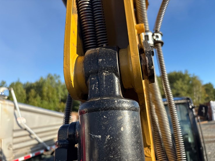 2020-caterpillar-306cr-image-33