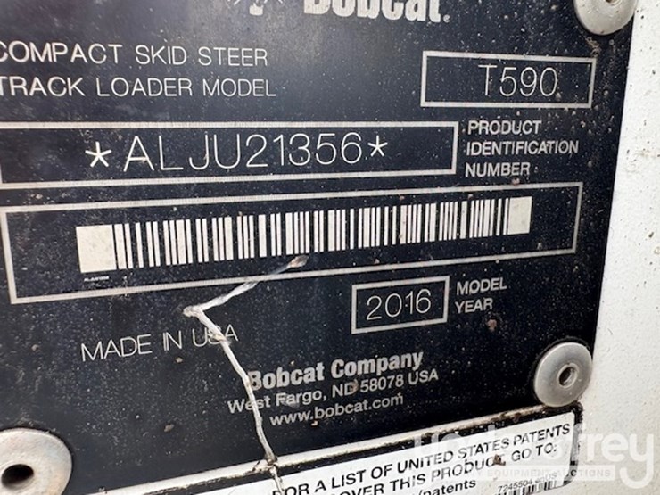 2016-bobcat-t590-image-10