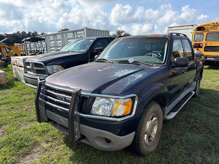 2003-ford-explorer-image-2