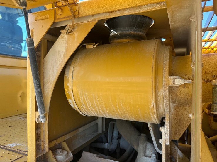 caterpillar-988f-image-58