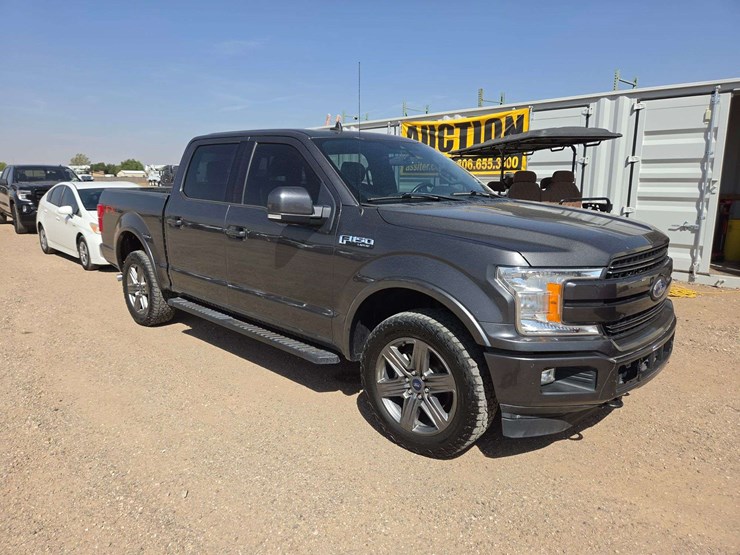 2020-ford-f150-xl-image-2